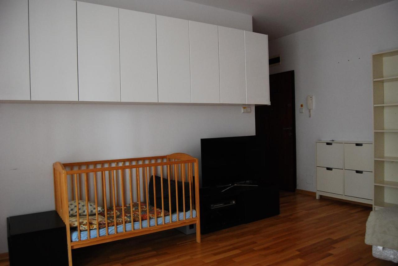 Apartament - Chelmska Olinek Варшава Екстериор снимка